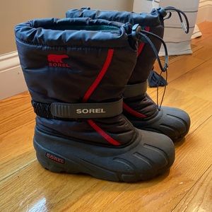 Youth Sorel winter boots